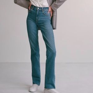 Abercrombie Ultra High Rise 90s Straight Jean medium